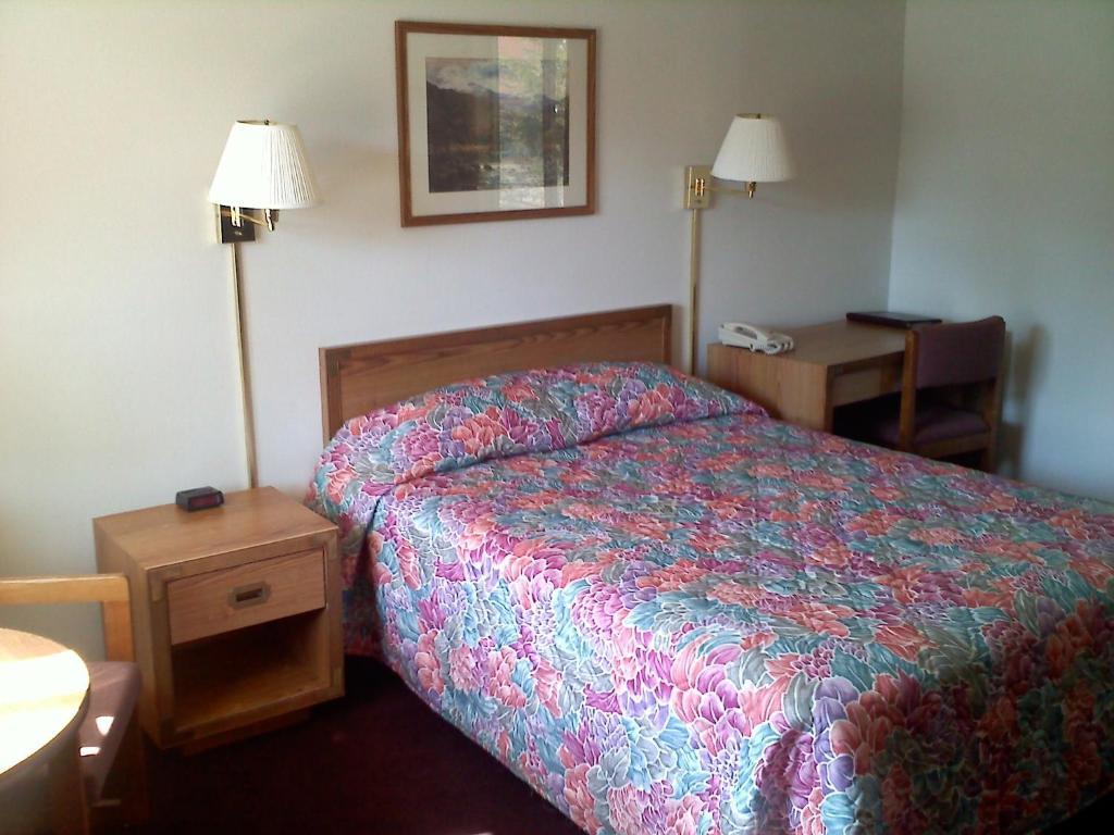 Carriage House Motor Inn เลคแพลซิด ห้อง รูปภาพ
